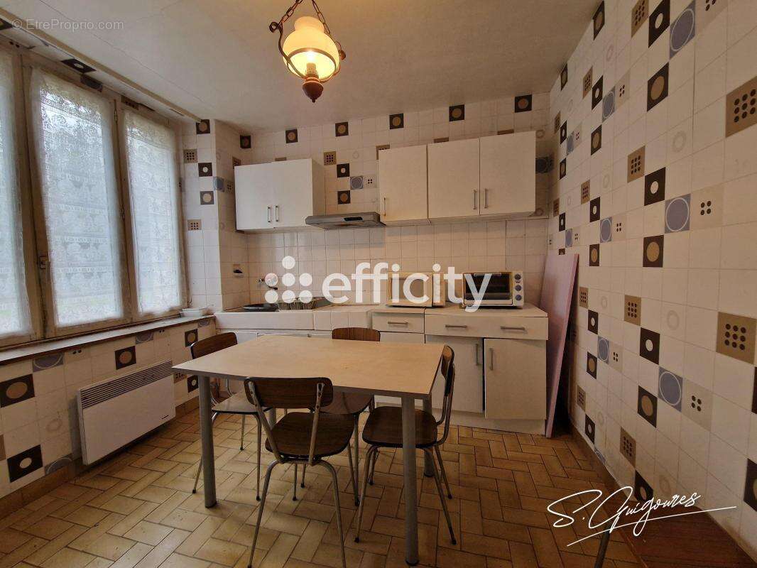 Maison à GUISCRIFF