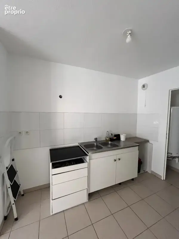 2 pieces avec terrasse et stationnement - photo 7