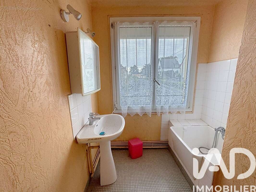 Photo 9 - Maison à SAINT-BRIEUC