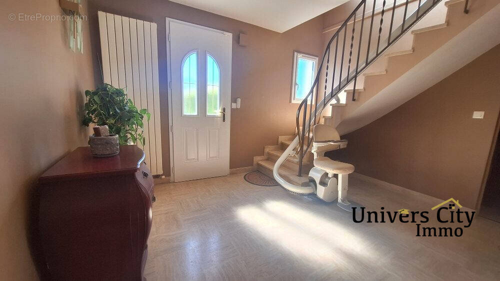 Maison à SAINT-SEBASTIEN-SUR-LOIRE