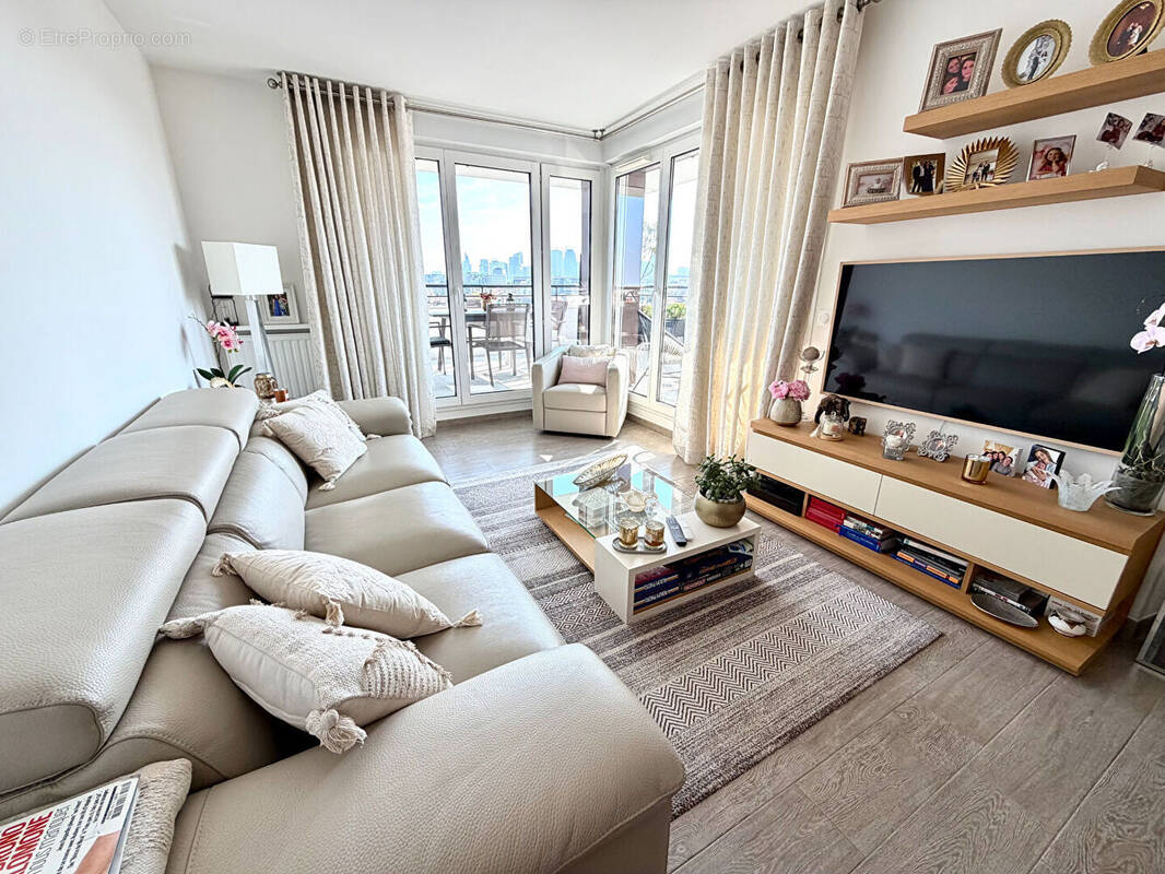 Appartement à COLOMBES