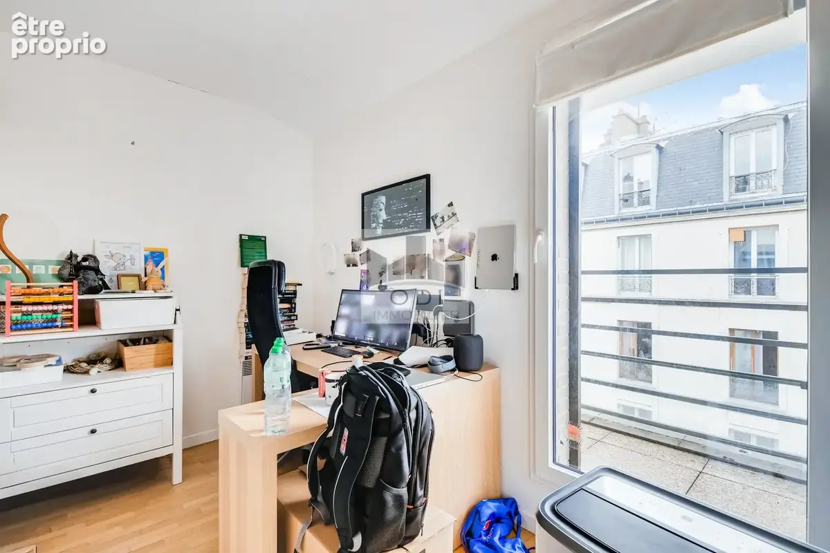 Duplex avec terrasses, cave et parking - photo 8