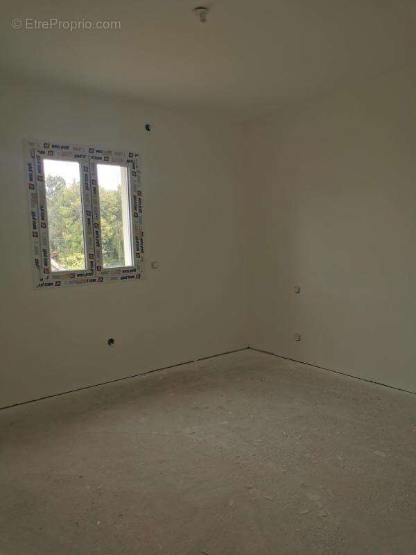 Maison à RESSONS-SUR-MATZ