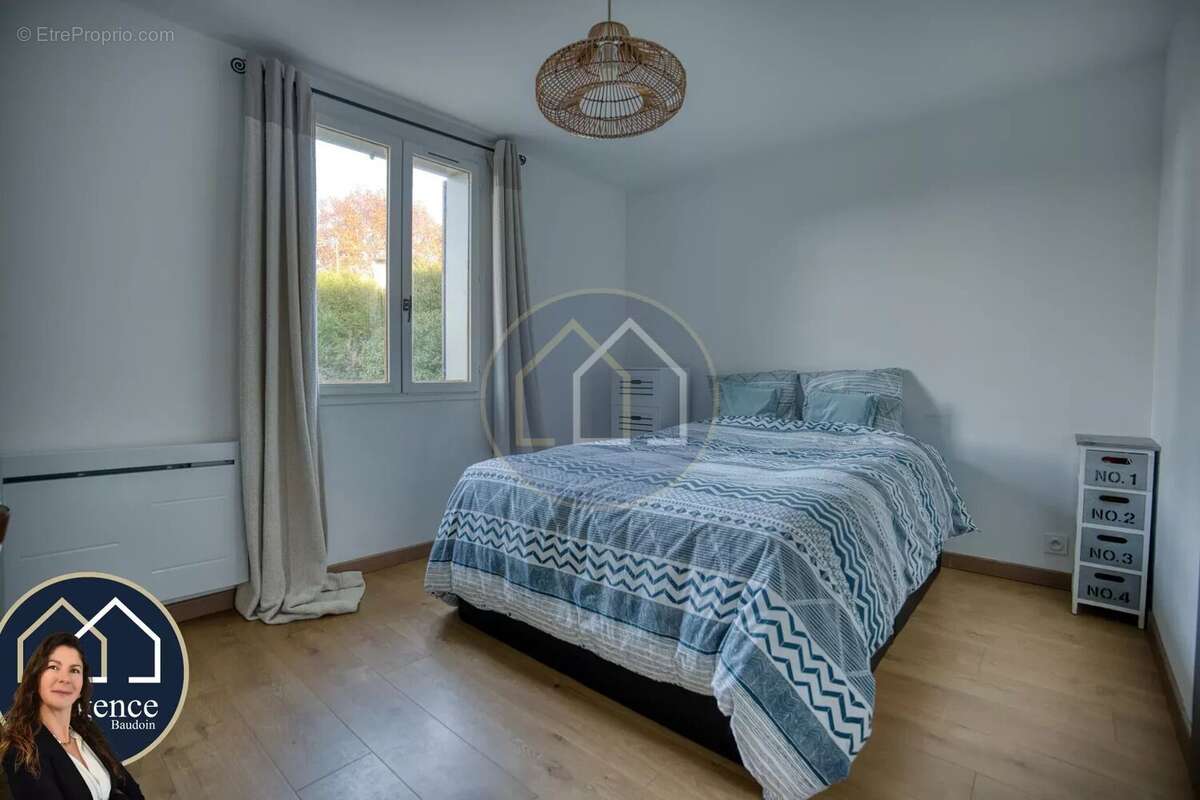 Maison à LA BOISSIERE-ECOLE