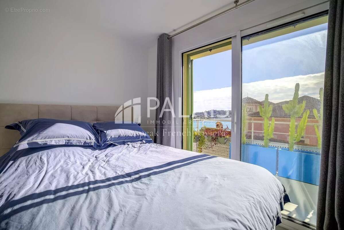 Appartement à VILLEFRANCHE-SUR-MER