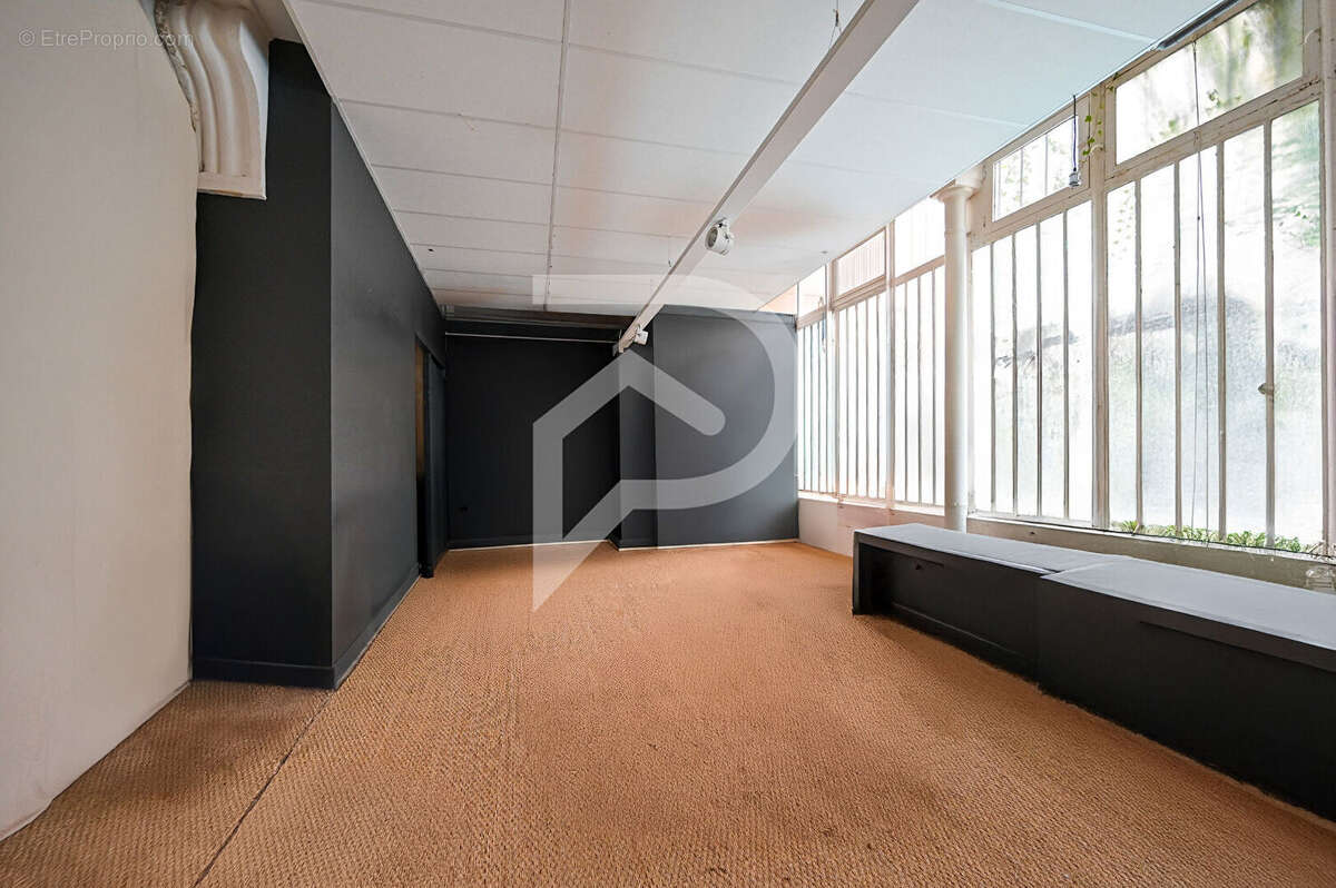 Appartement à PARIS-7E