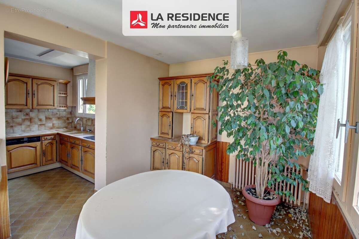 Maison 131 m² à Conflans-Sainte-Honorine  - photo 9