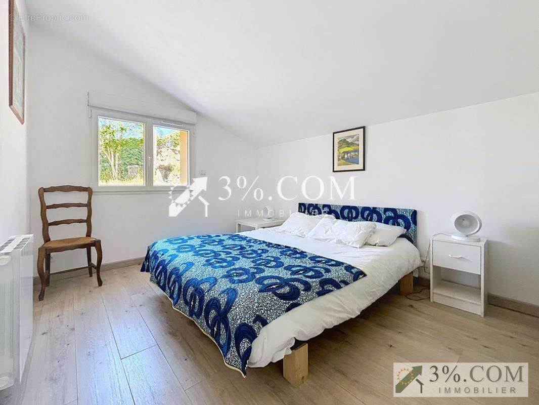 Maison 153 m2  habitables avec 2 logements indépendants et u - photo 14