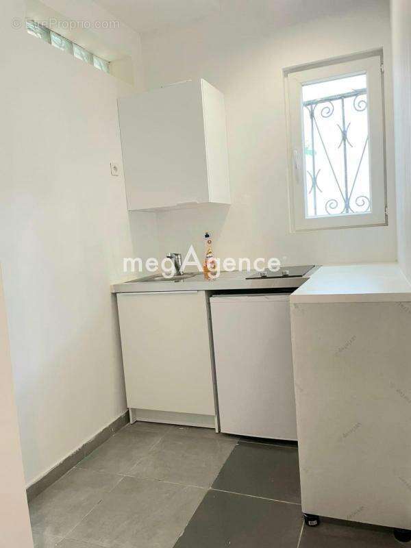 Appartement à AUBERVILLIERS