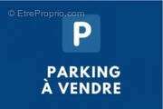 Photo 1 - Parking à MARSEILLE-8E