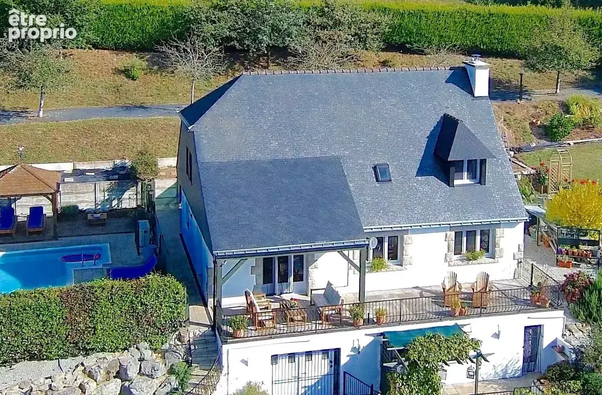 Belle propriété familiale avec piscine chauffée et vue dégagée - photo 37