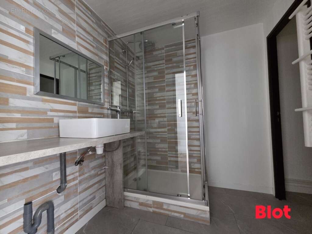 Appartement 35 m² à Rennes  - photo 3