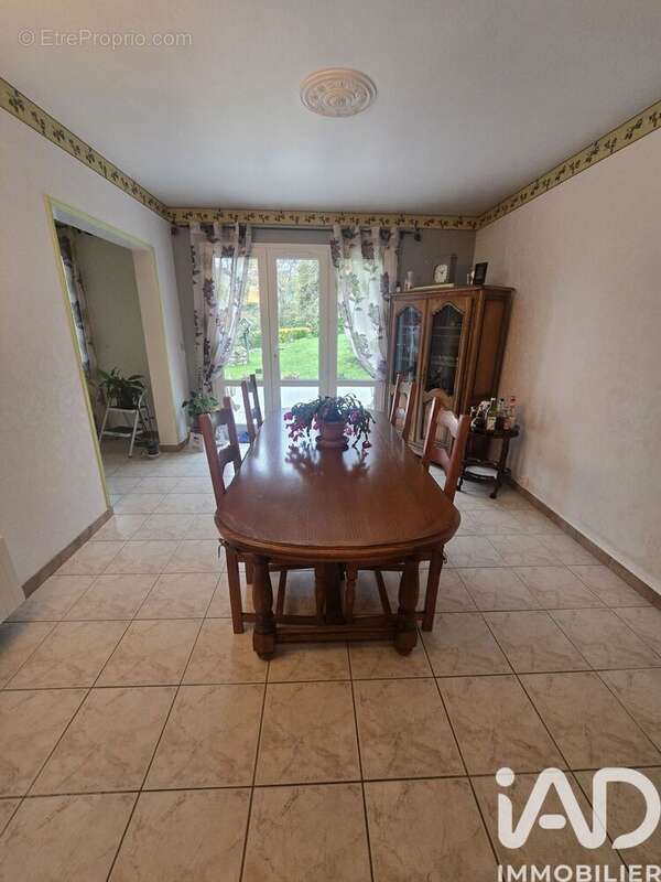 Photo 3 - Maison à OEUILLY