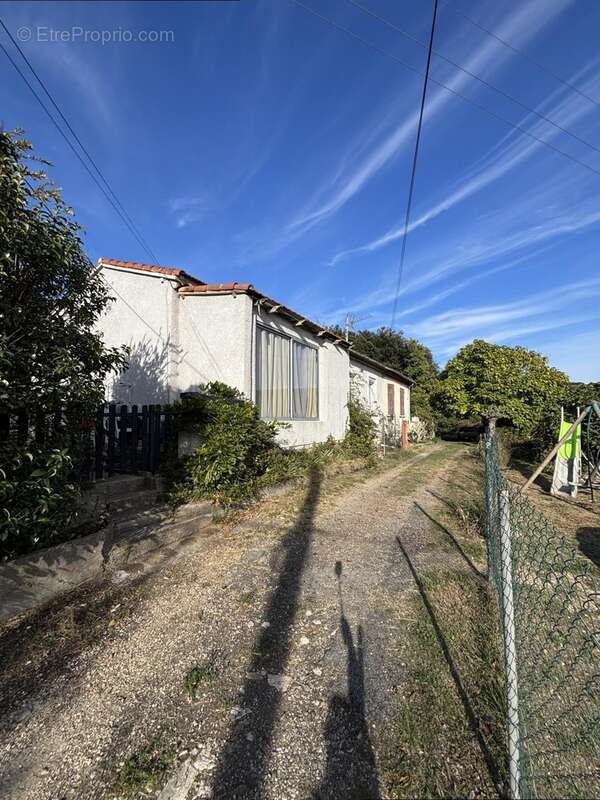 Maison à CENDRAS