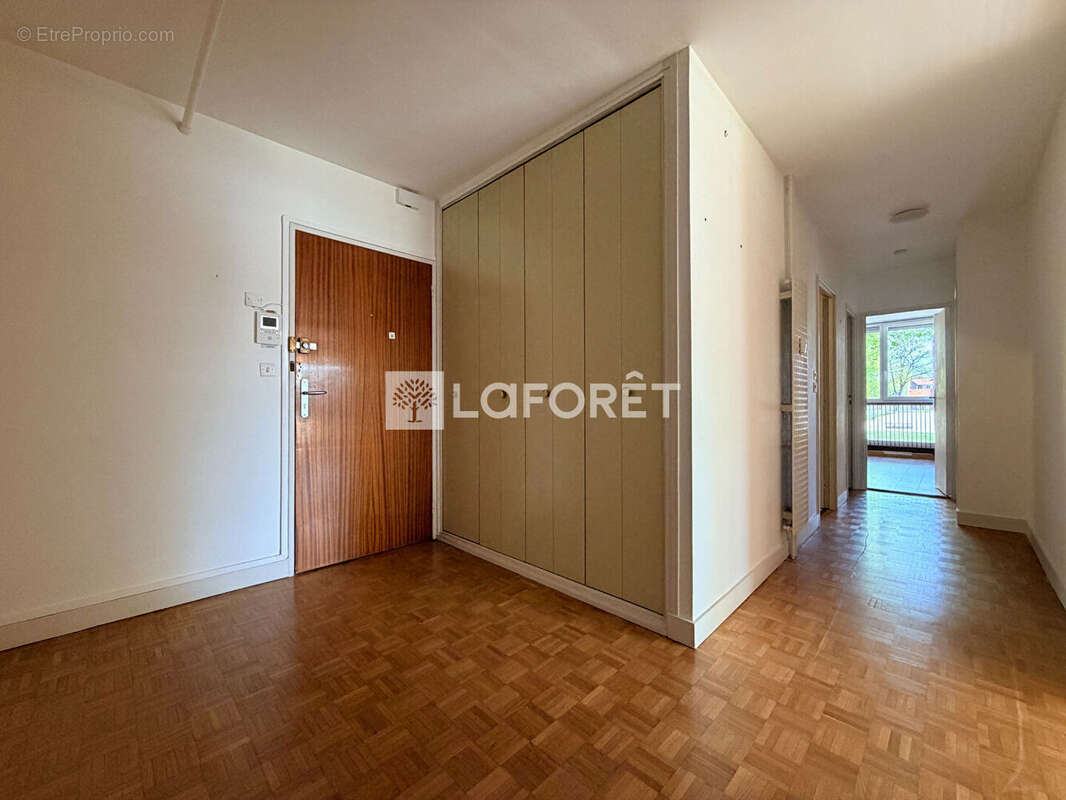 Appartement type 3 centre ville - photo 8