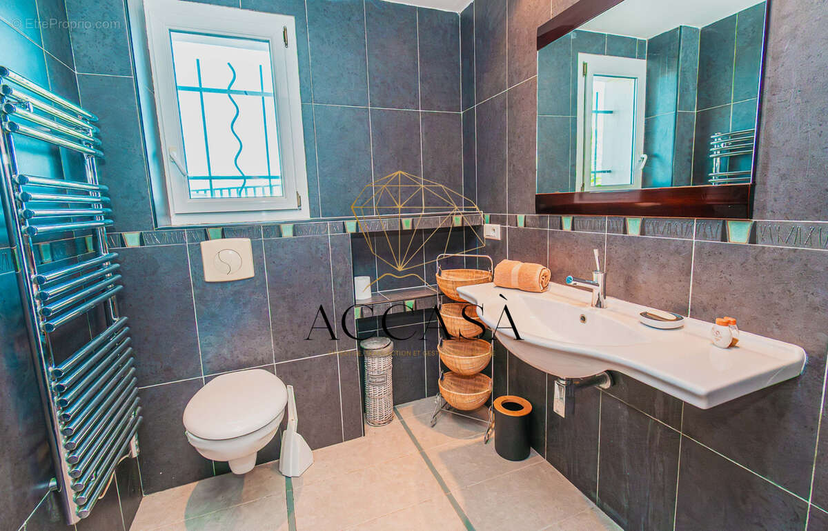 Maison à PORTO-VECCHIO