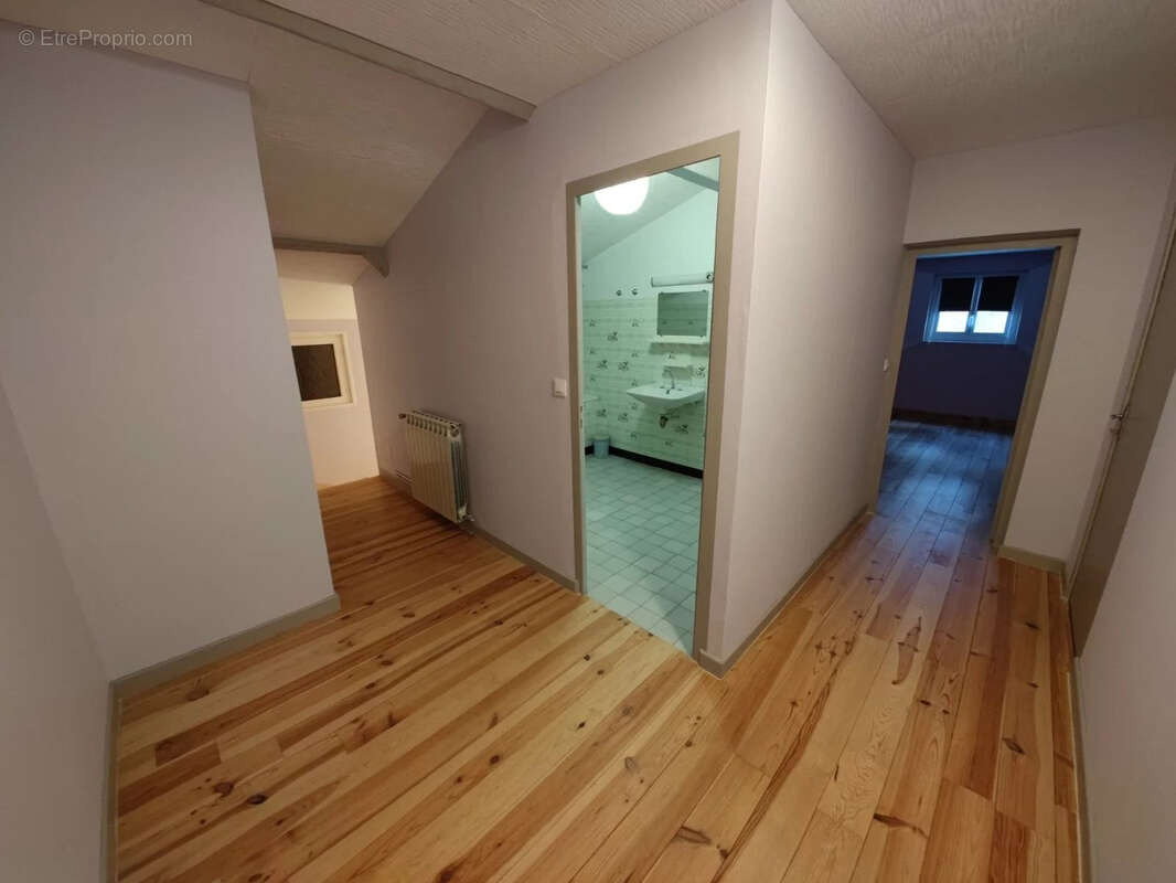 Maison à TAMNAY-EN-BAZOIS