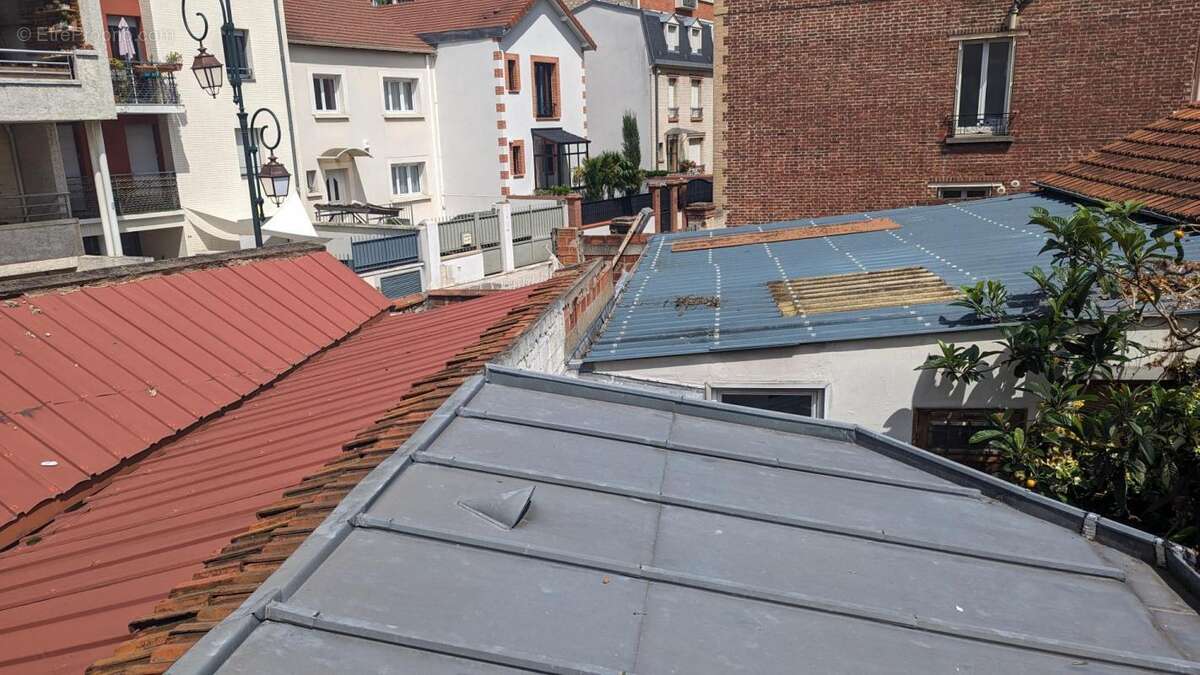 Appartement à LA GARENNE-COLOMBES