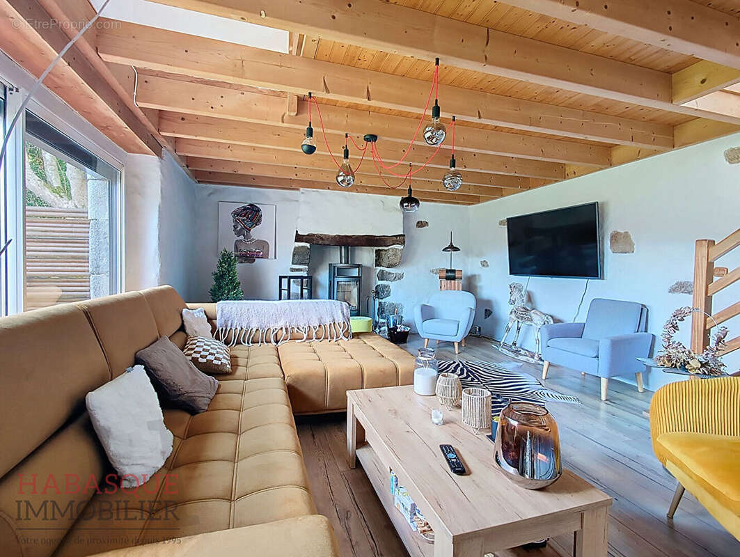 Maison à PLOUDANIEL