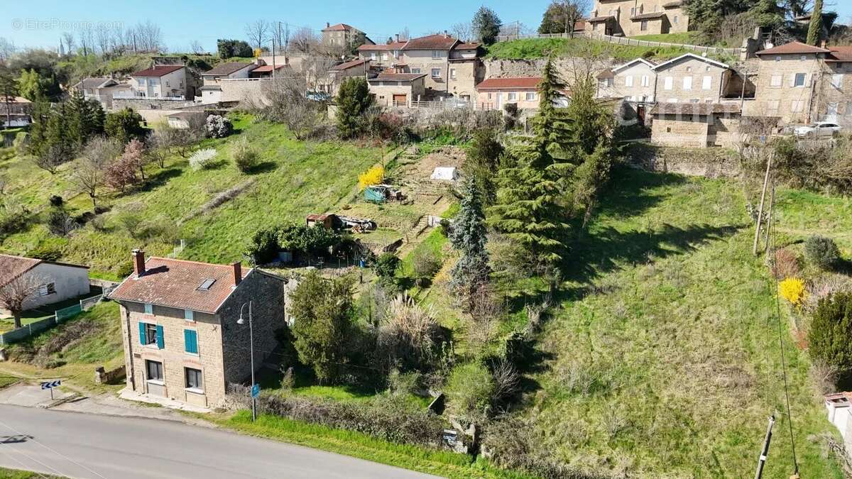 Terrain à LA MOTTE-DE-GALAURE