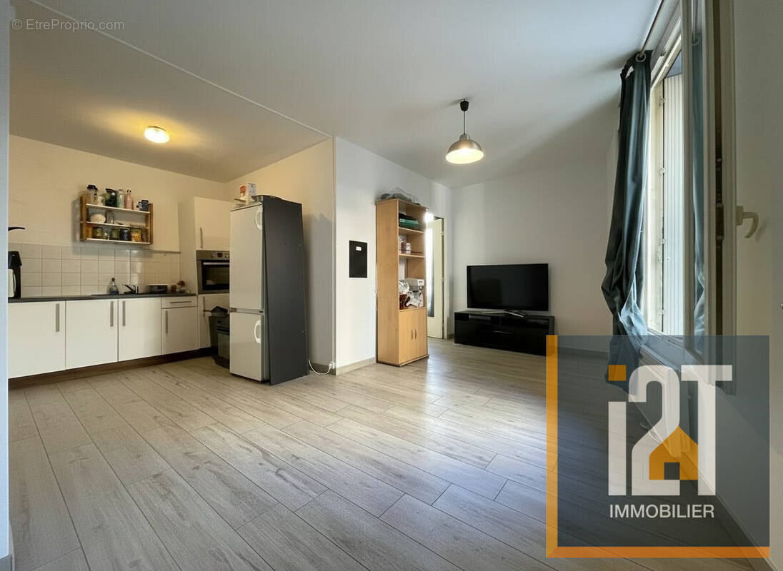 Appartement à NIMES