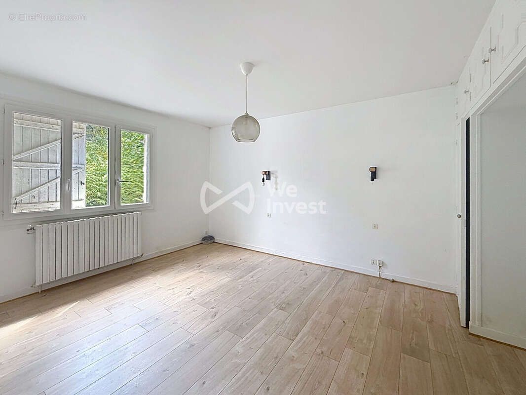 Maison 205 m² à Mourenx  - photo 8