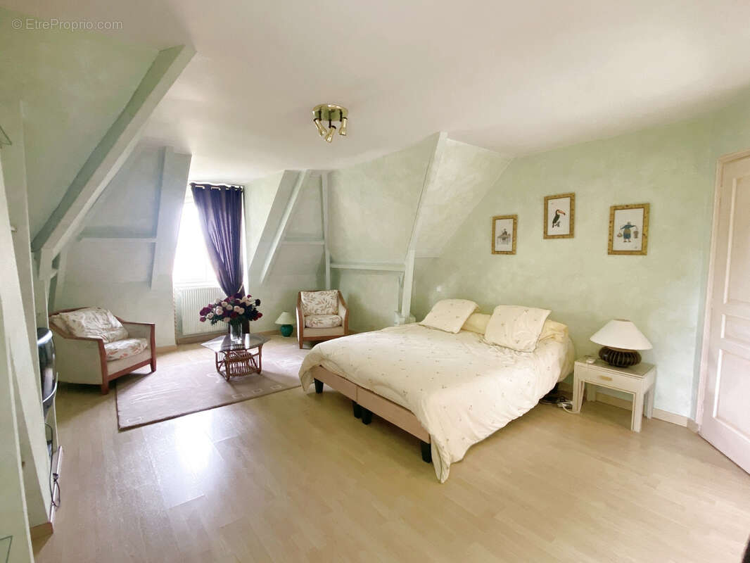 Maison à SENS