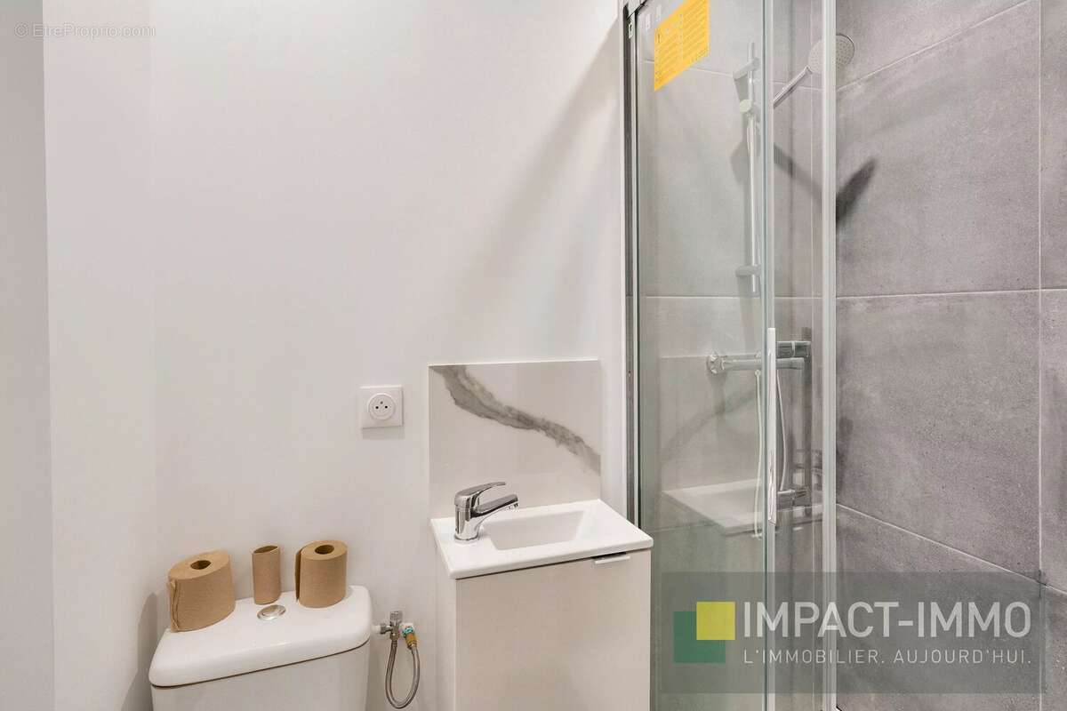 Appartement à PARIS-18E