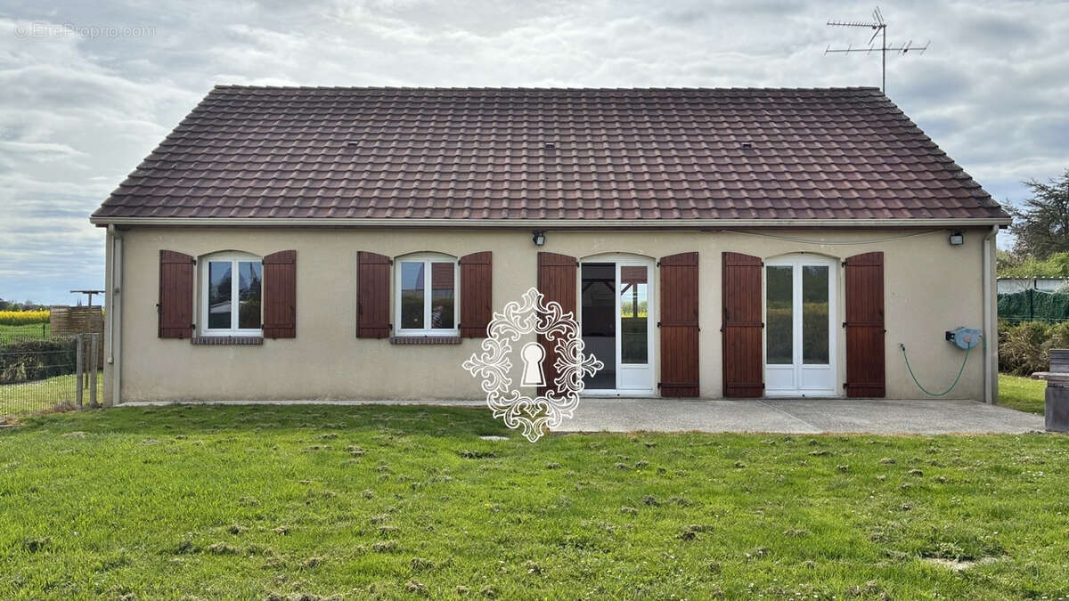 Maison à BRAY-SUR-SEINE