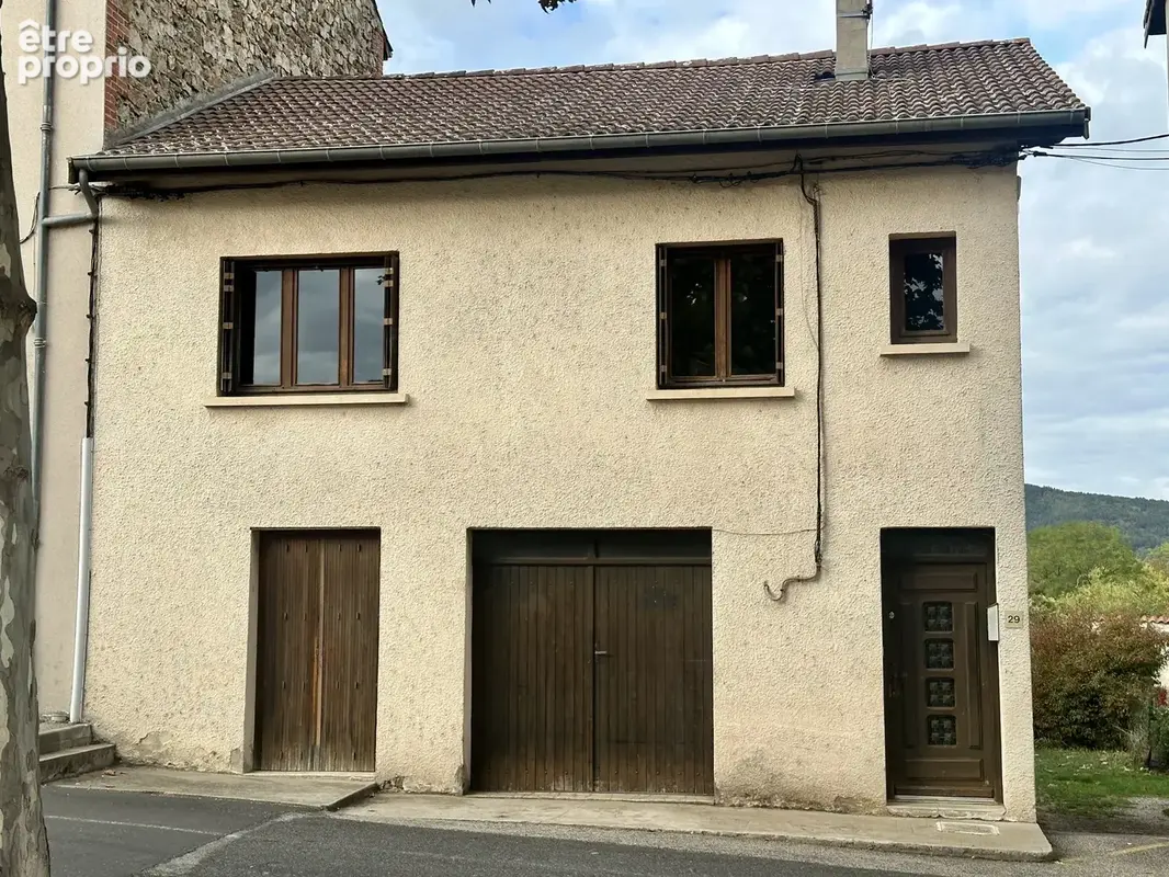 Maison de ville mitoyenne d'environ 85m2 avec terrain constructible - photo 1