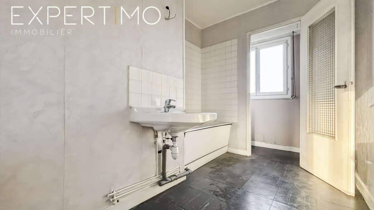 A VENRDE appartement F4 lumineux à proximité du centre-ville d'Étampes - photo 7
