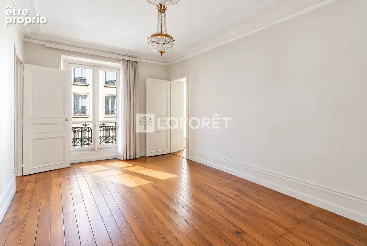 Appartement d'angle au 3ème Etage / Chambre de service incluse - photo 3