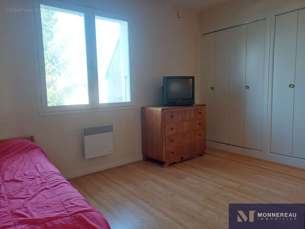 Maison avec garage coeur de ville - photo 12