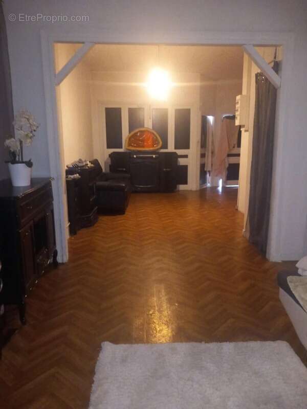 Appartement à THIERS