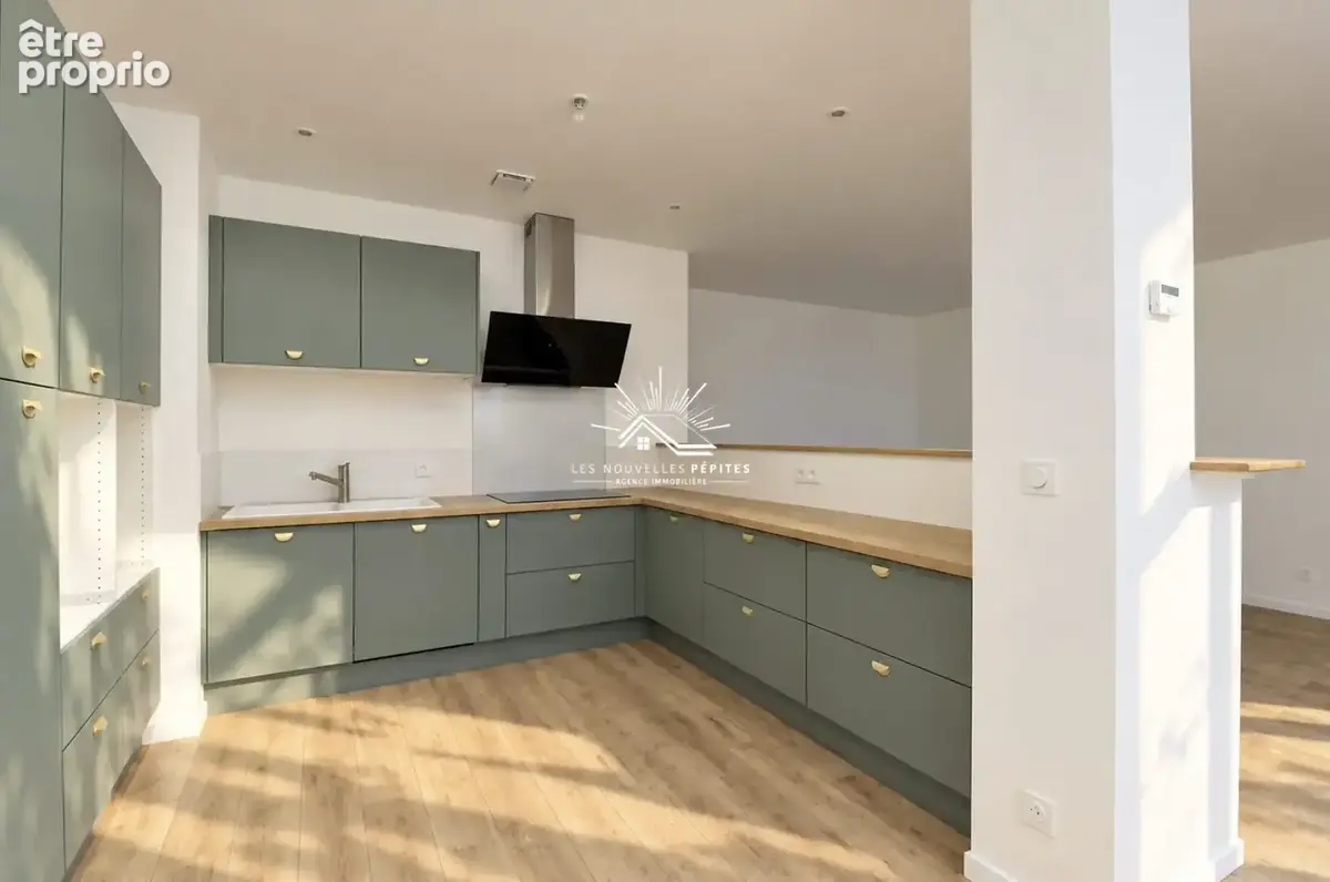 Maison 5 pièces 136 m² à vendre à Roubaix (59100) - photo 3