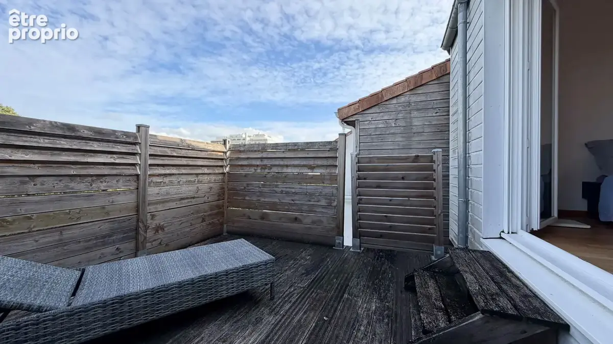 ROND-POINT DE RENNES - Maison de 76m² avec terrasse - photo 9