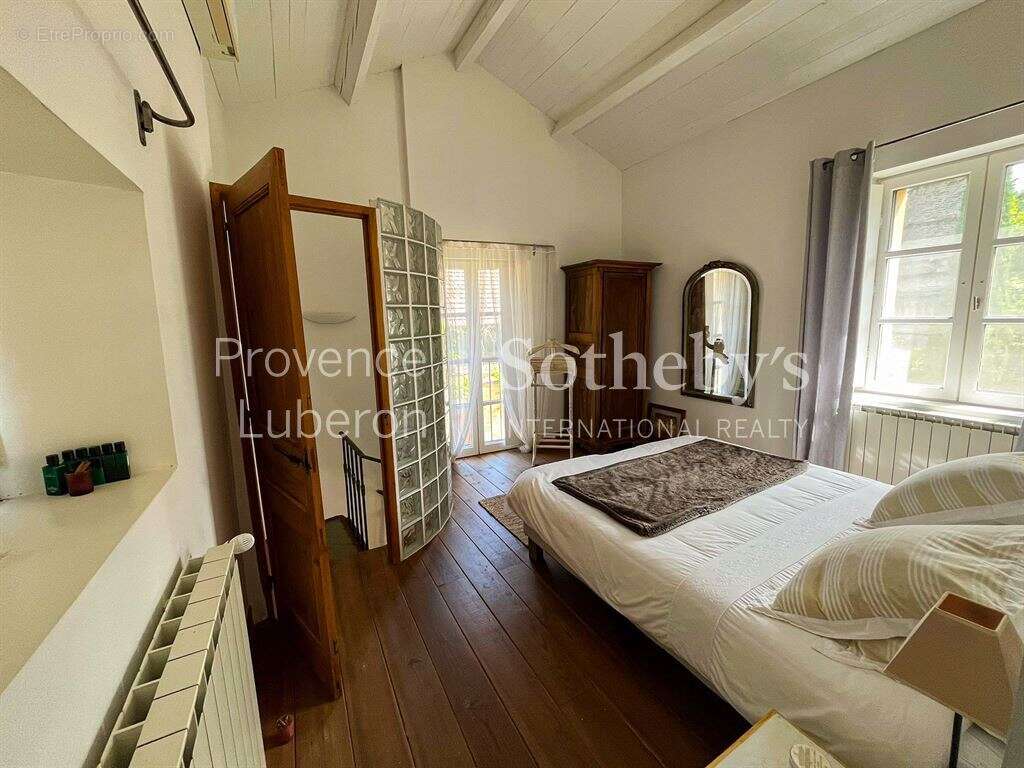 Maison à ALTHEN-DES-PALUDS