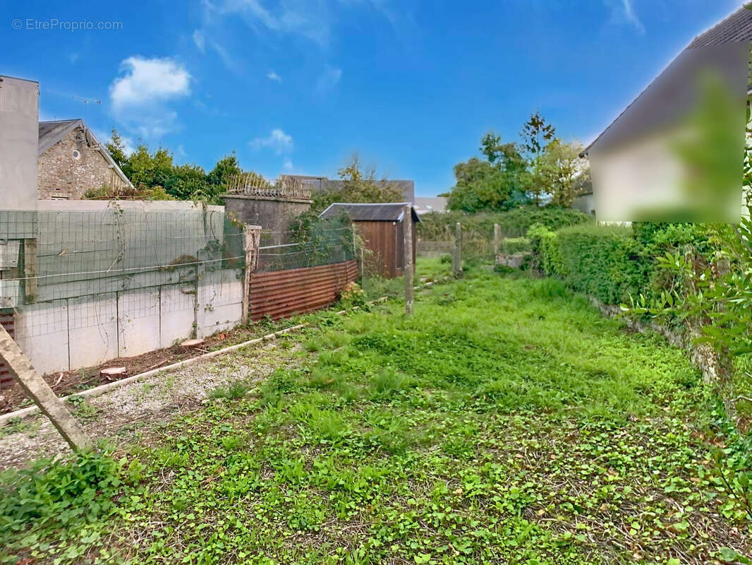 Maison à LA HAYE-DU-PUITS