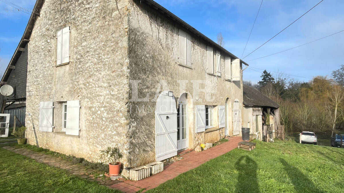 Maison à ASSE-LE-BOISNE