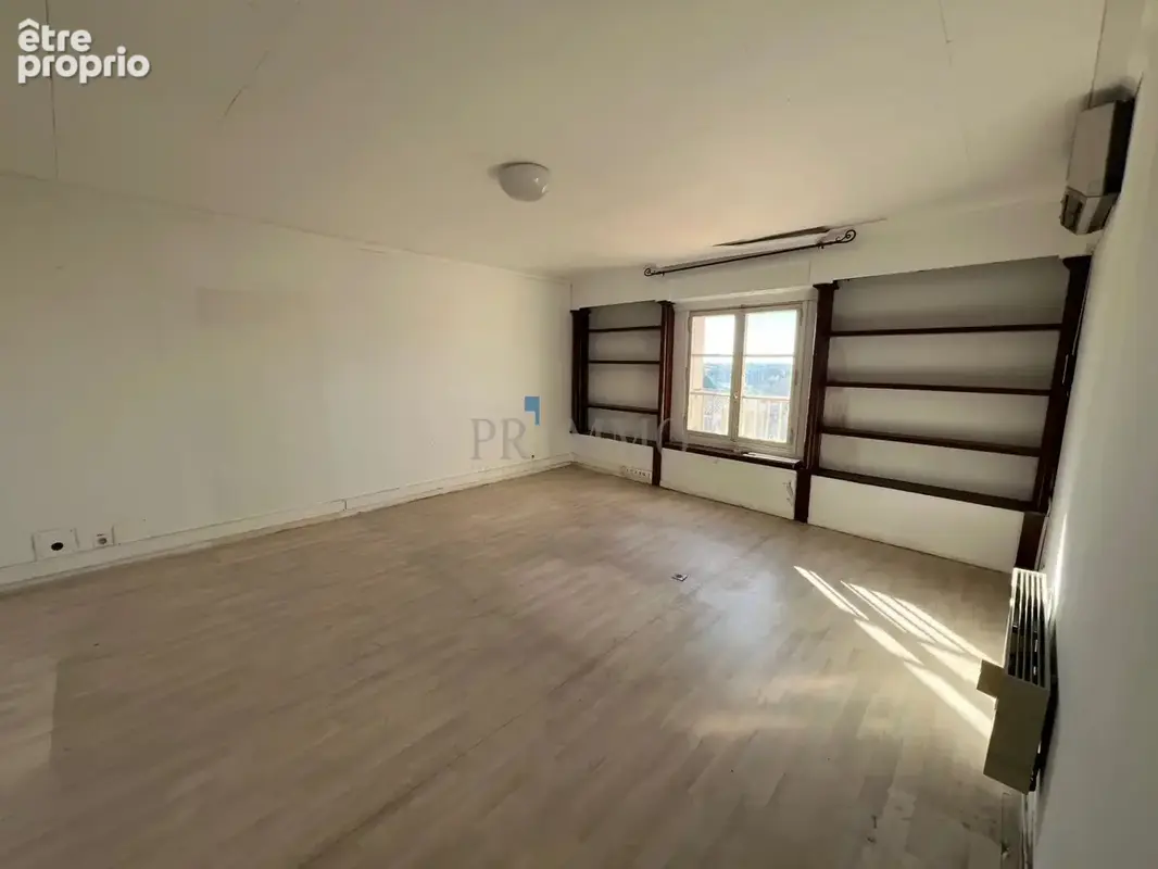 Fréjus Centre Immeuble entier à vendre avec ascenseur et ter - photo 7