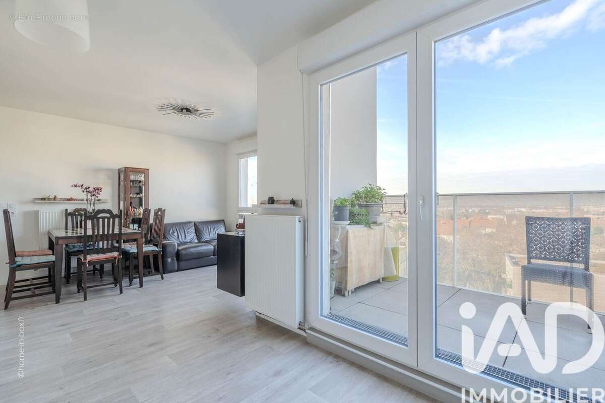 Photo 6 - Appartement à CHAMPIGNY-SUR-MARNE