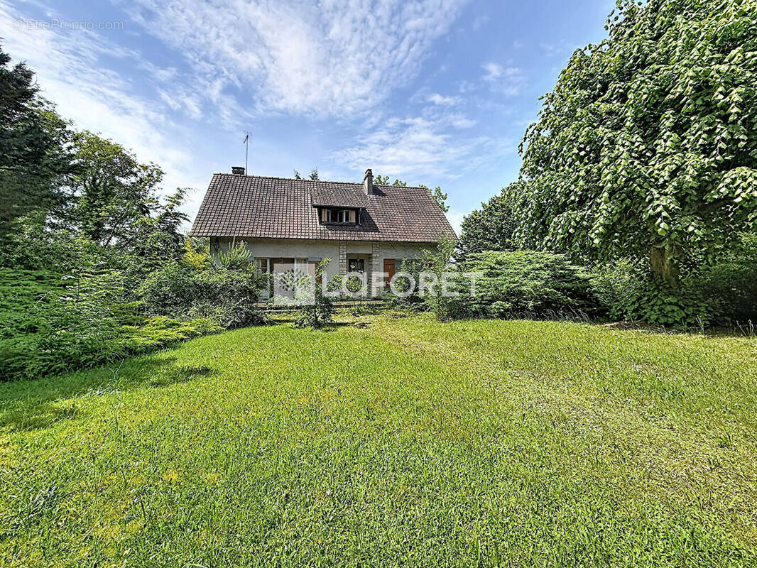 Maison à BERNIERES-SUR-SEINE