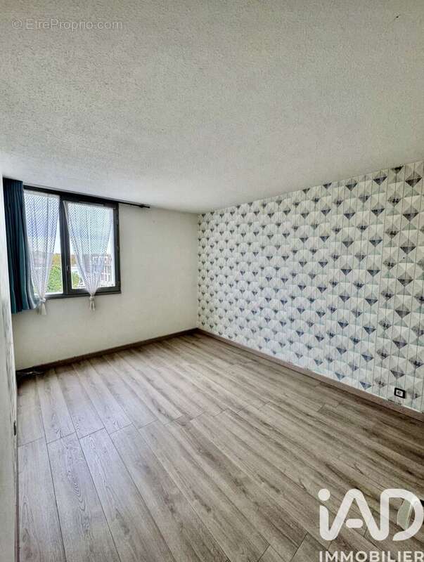 Photo 7 - Appartement à QUINCY-SOUS-SENART