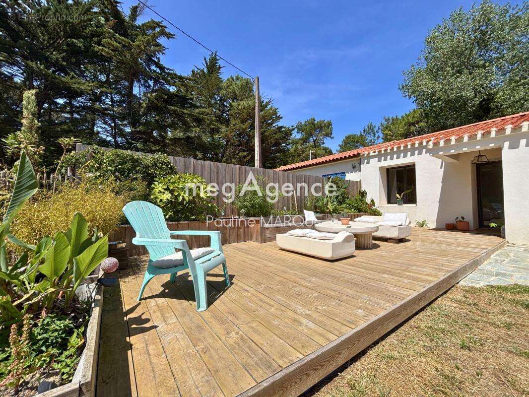 Maison de plain pied - 107 m² - Olonne - sur - Mer - photo 5
