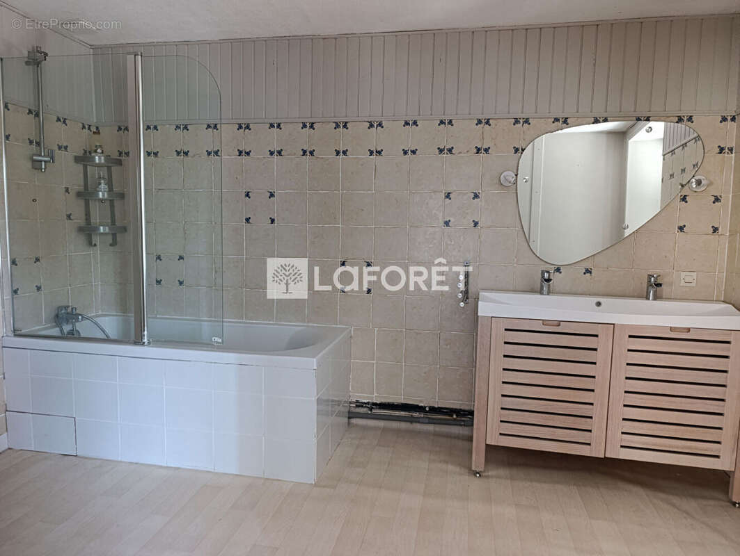 Maison, Bonnes 131m², - photo 11