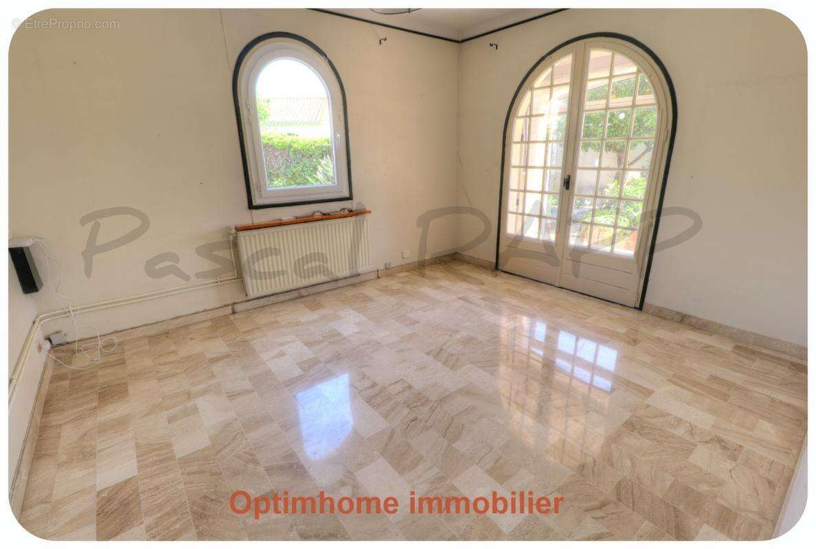 Maison à vendre 8 pièces AGDE (34) - photo 9