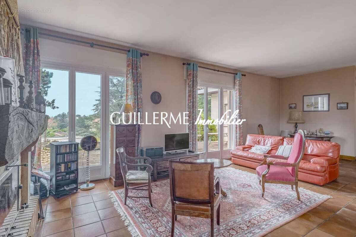 Maison à DARDILLY