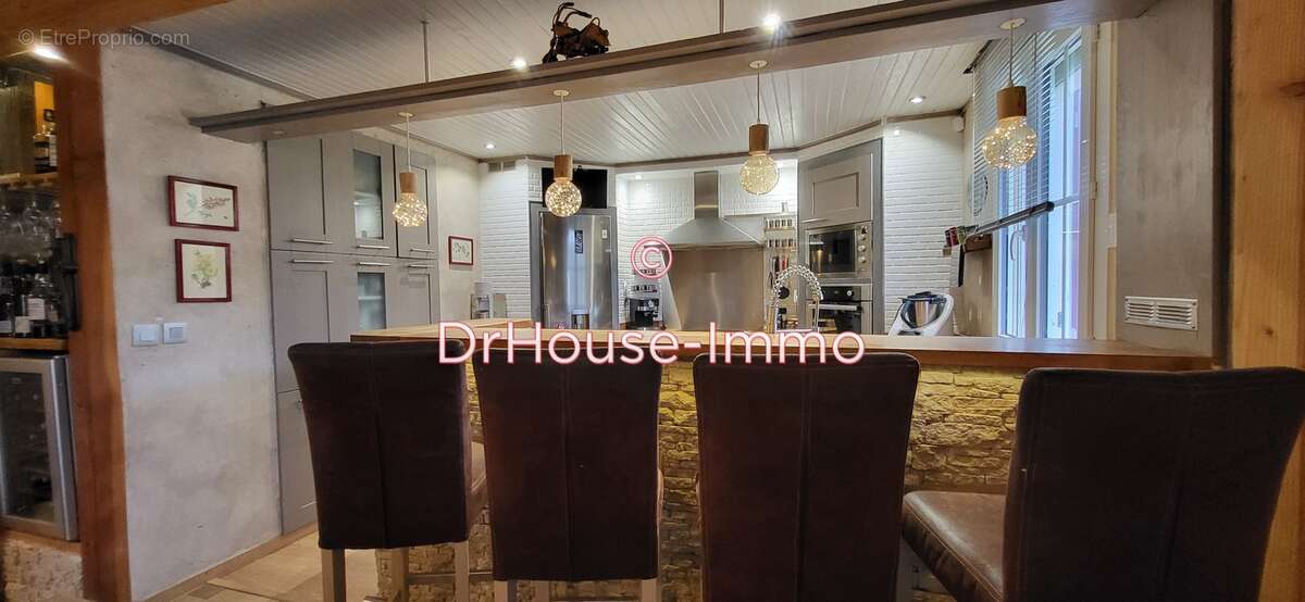 Maison à LA CALMETTE