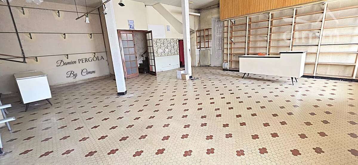 Immeuble de rapport en centre-ville de Montignac-Lascaux – Emplacement premium et fort potentiel de rentabilité - photo 6