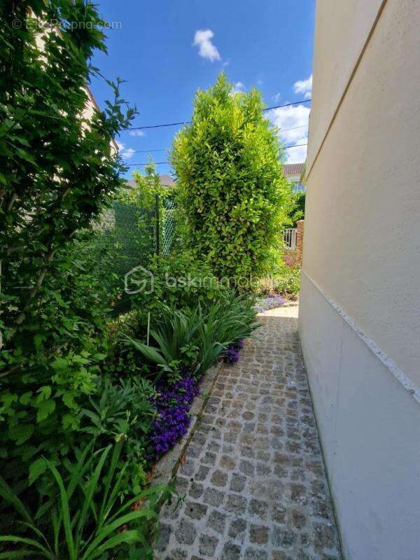 Maison à GOURNAY-SUR-MARNE